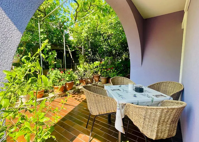 Apartman Millefiori - *